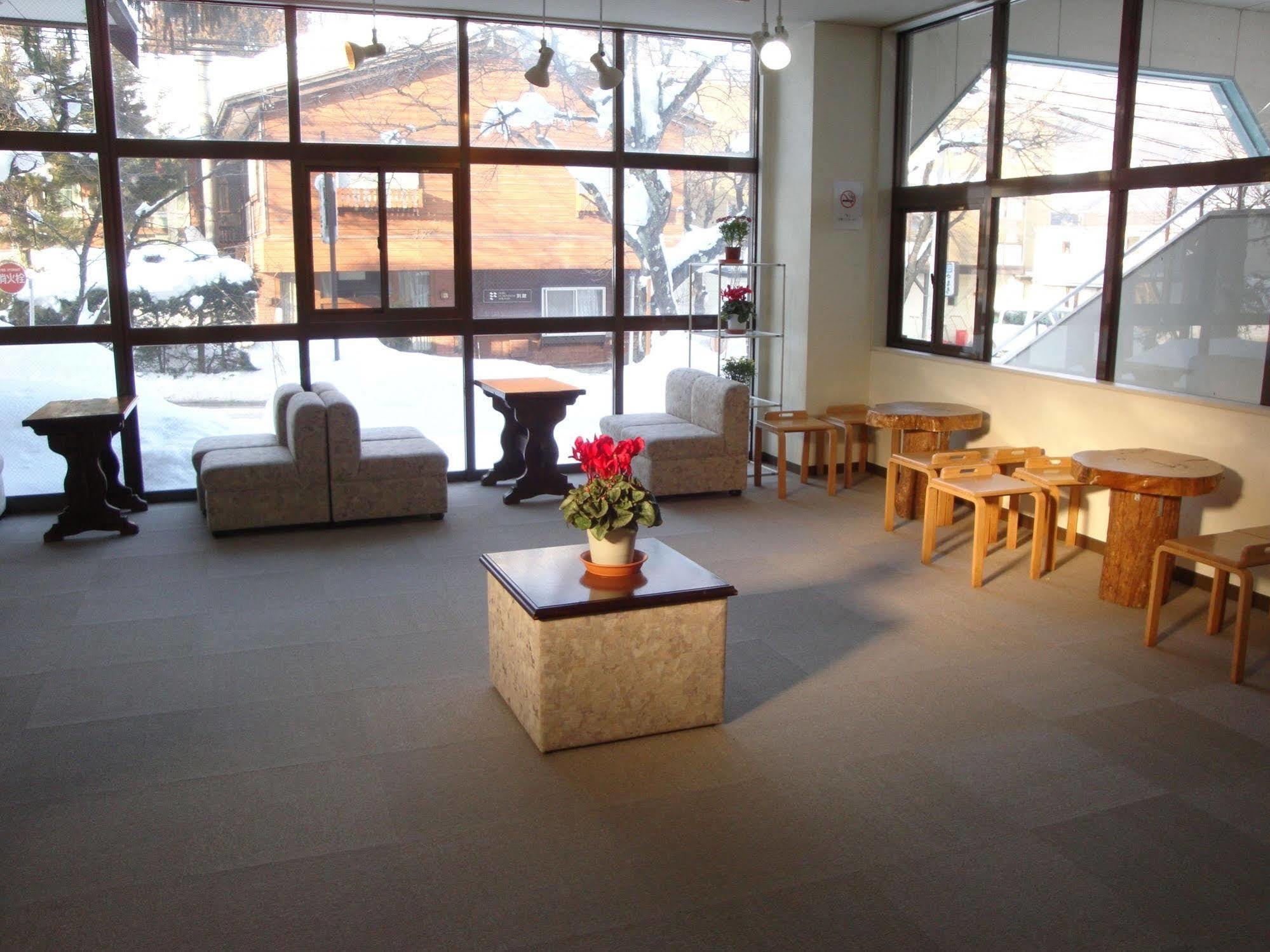 Hotel La Montagne Furuhata Hakuba Buitenkant foto