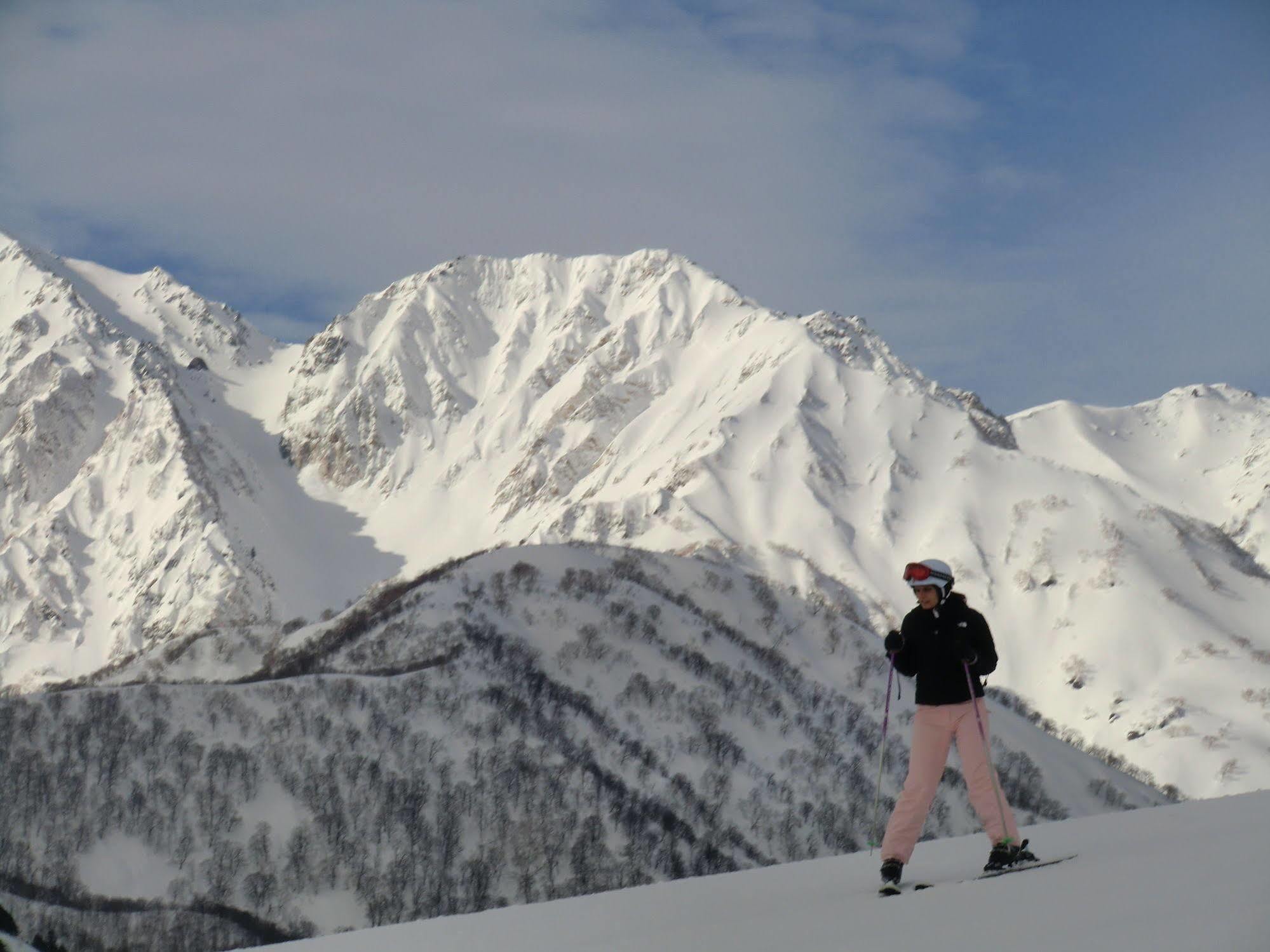 Hotel La Montagne Furuhata Hakuba Buitenkant foto